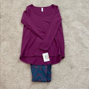 Luluroe leggings and long sleeve top